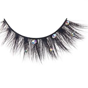 FREEEE** NWT  MINK LIKE w rhinestone eyelashes included lashes band glue